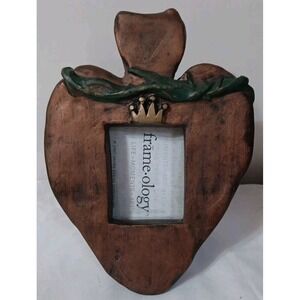 Frameology Sacred Heart Frame 7 Inch Copper Color Crown Vine 1998 READ